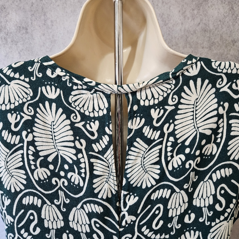 H&M Sleeveless Keyhole Blouse - Picture 5 of 10